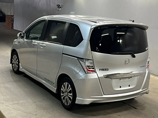 HONDA FREED 2012