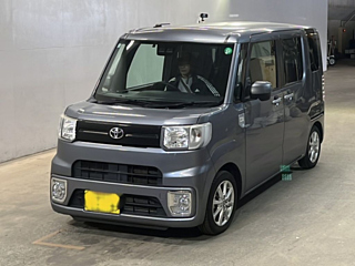 TOYOTA PIXIS MEGA 2020