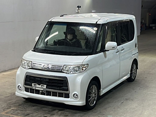 DAIHATSU TANTO 2013