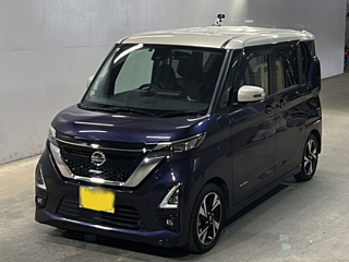 NISSAN ROOX 2021