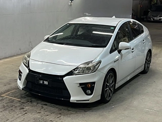 TOYOTA PRIUS 2013