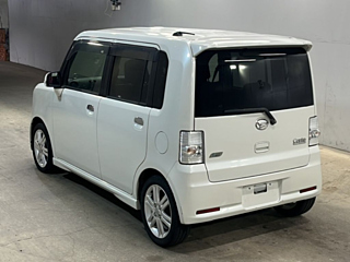 DAIHATSU MOVE CONTE 2014