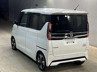 NISSAN ROOX 2022