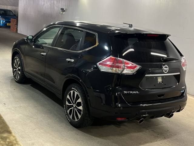 NISSAN X-TRAIL 2016