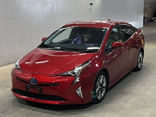 TOYOTA PRIUS 2016