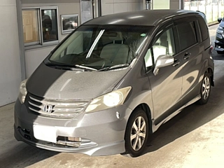 HONDA FREED 2009