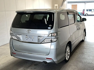 TOYOTA VELLFIRE 2008
