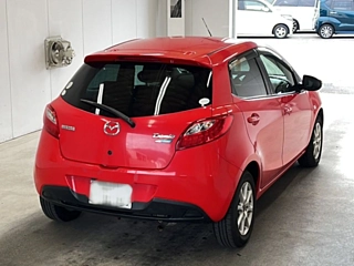 MAZDA DEMIO 2011