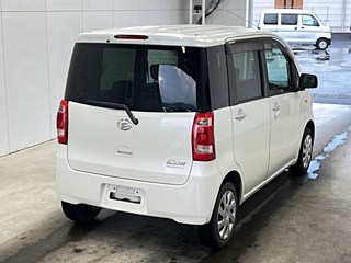 DAIHATSU TANTO EXE 2011