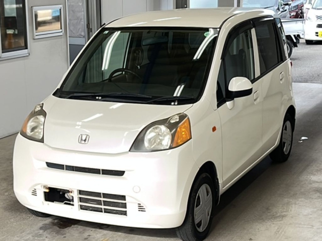 HONDA LIFE 2010