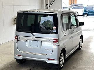 DAIHATSU TANTO 2009