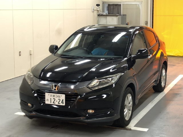 HONDA VEZEL 2015