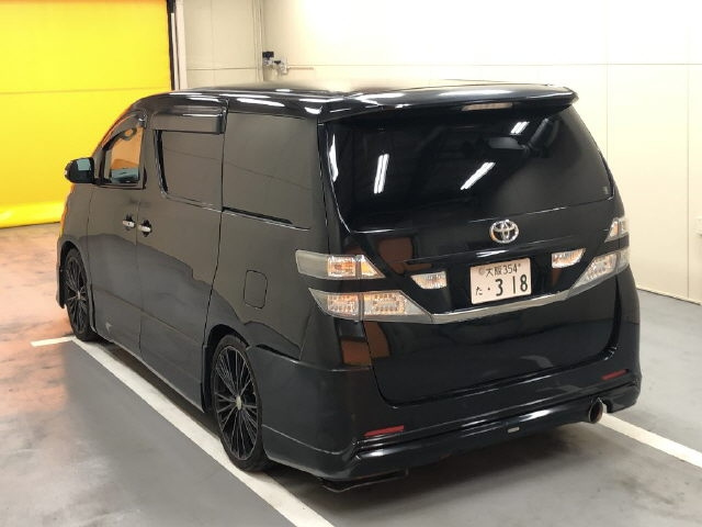 TOYOTA VELLFIRE 2008
