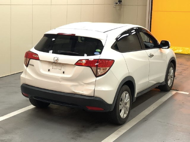 HONDA VEZEL 2016