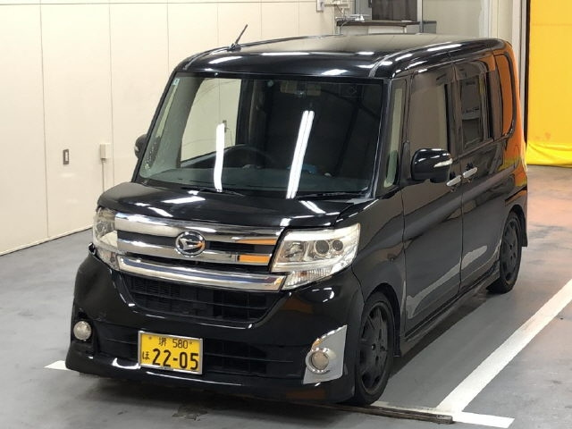 DAIHATSU TANTO 2014