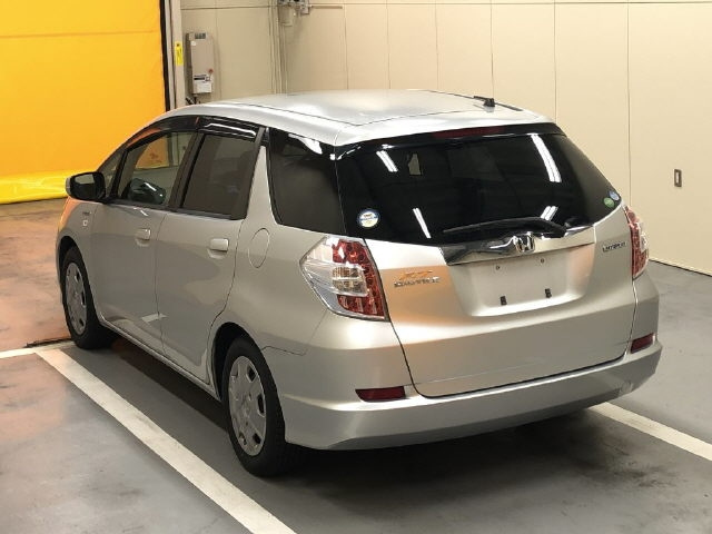 HONDA FIT SHUTTLE 2014