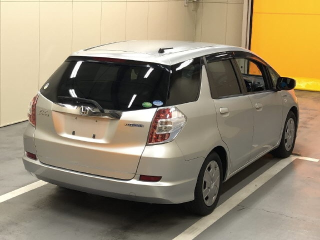 HONDA FIT SHUTTLE 2014