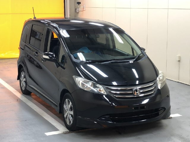 HONDA FREED 2009