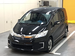 HONDA FREED 2016