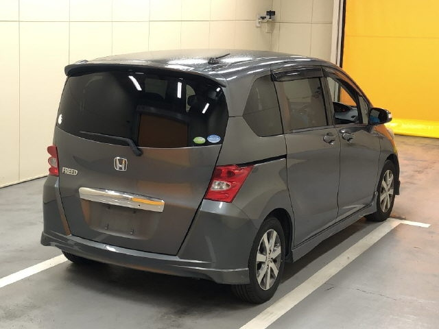 HONDA FREED 2008