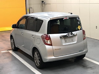 TOYOTA RACTIS 2009