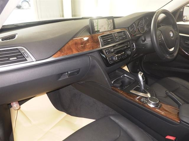 BMW 3 SERIES 2018