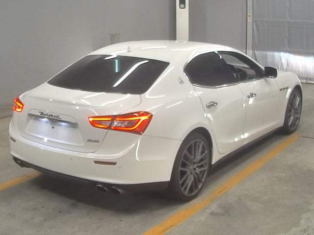 MASERATI GHIBLI 2016