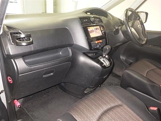 NISSAN SERENA 2014