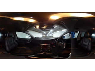 VOLVO V60 2015