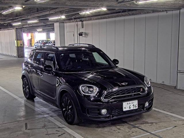 BMW MINI 2018