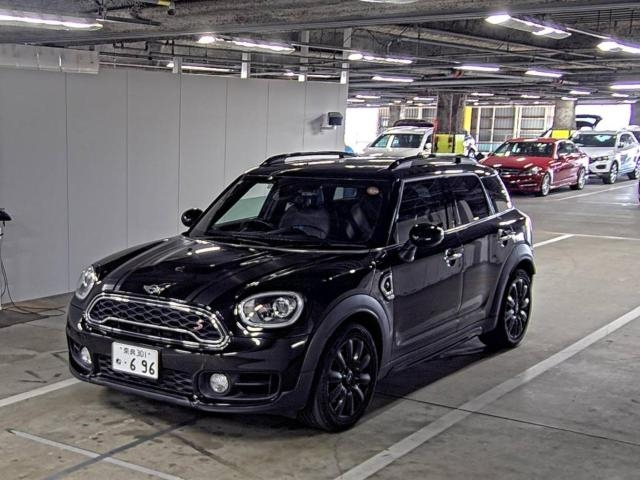 BMW MINI 2018