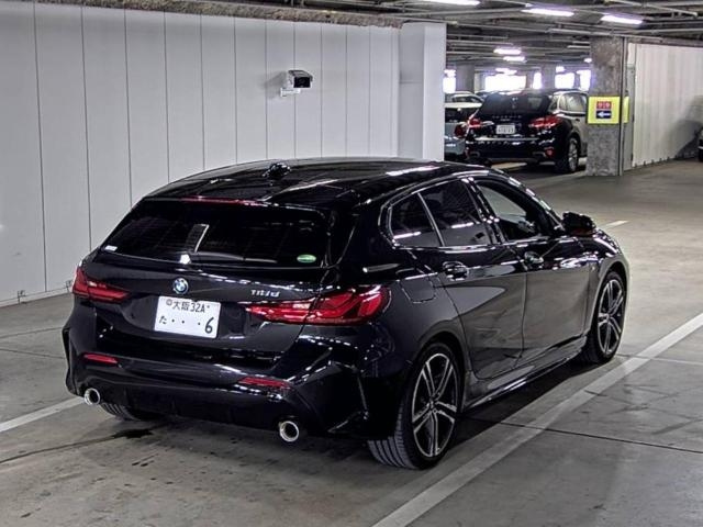BMW 1 SERIES 2021