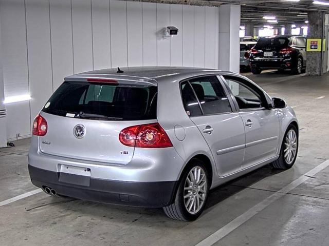 VOLKSWAGEN GOLF 2009