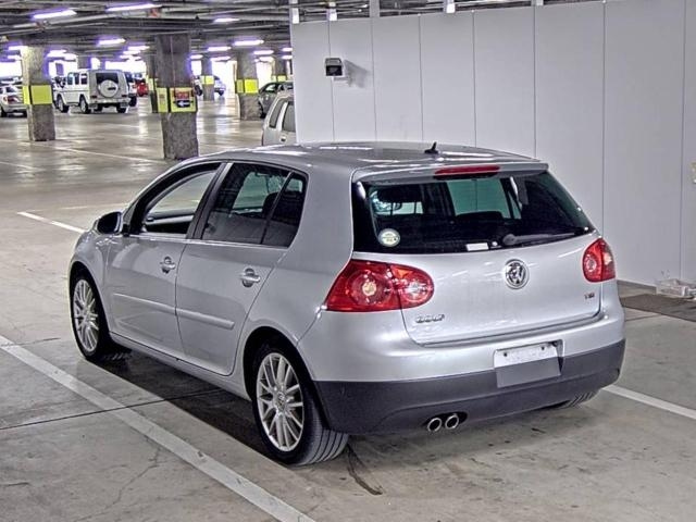 VOLKSWAGEN GOLF 2009