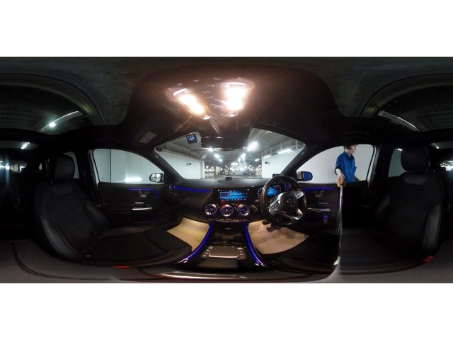 MERCEDES BENZ GLA CLASS 2021