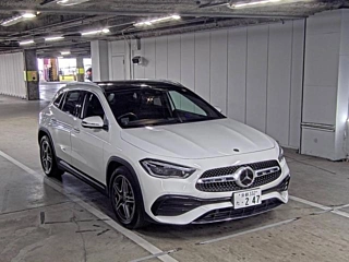 MERCEDES BENZ GLA CLASS 2021