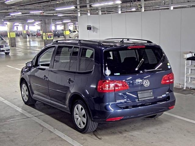 VOLKSWAGEN GOLF TOURAN 2012