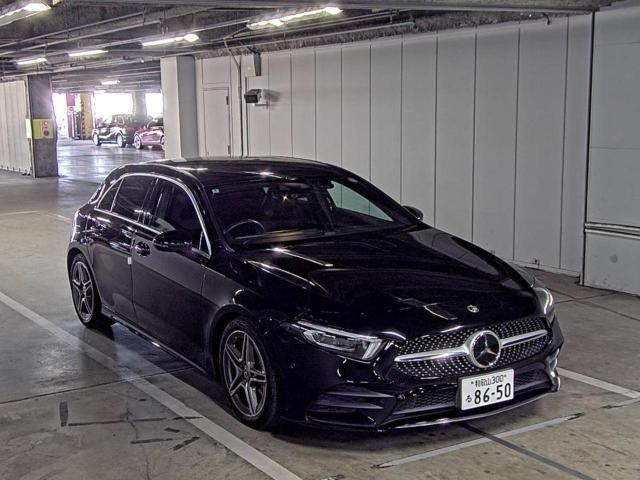 MERCEDES BENZ A CLASS 2022