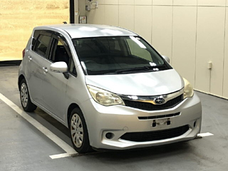 SUBARU TREZIA 2012