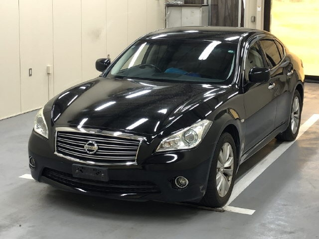 NISSAN FUGA 2011