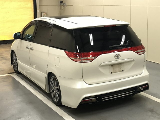 TOYOTA ESTIMA 2008