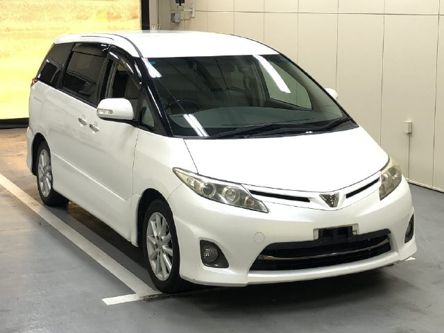 TOYOTA ESTIMA 2011