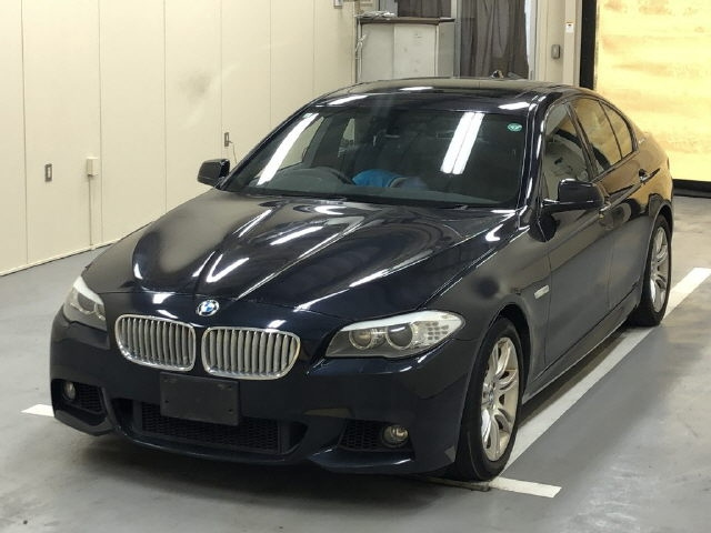 BMW 5 SERIES 2013