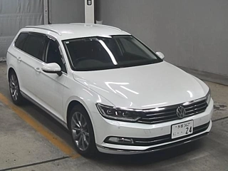 VOLKSWAGEN PASSAT VARIANT 2018