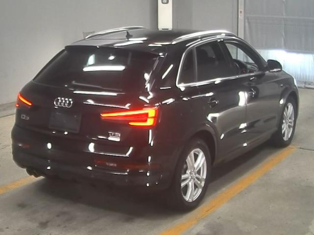 AUDI Q3 2017