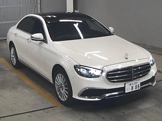 MERCEDES BENZ E CLASS 2022