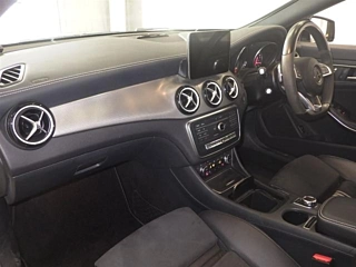 MERCEDES BENZ CLA CLASS 2017