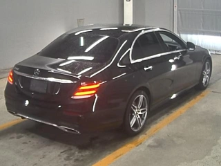 MERCEDES BENZ E CLASS 2020