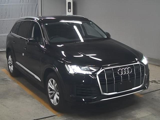 AUDI Q7 2020