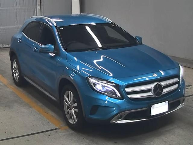 MERCEDES BENZ GLA CLASS 2015